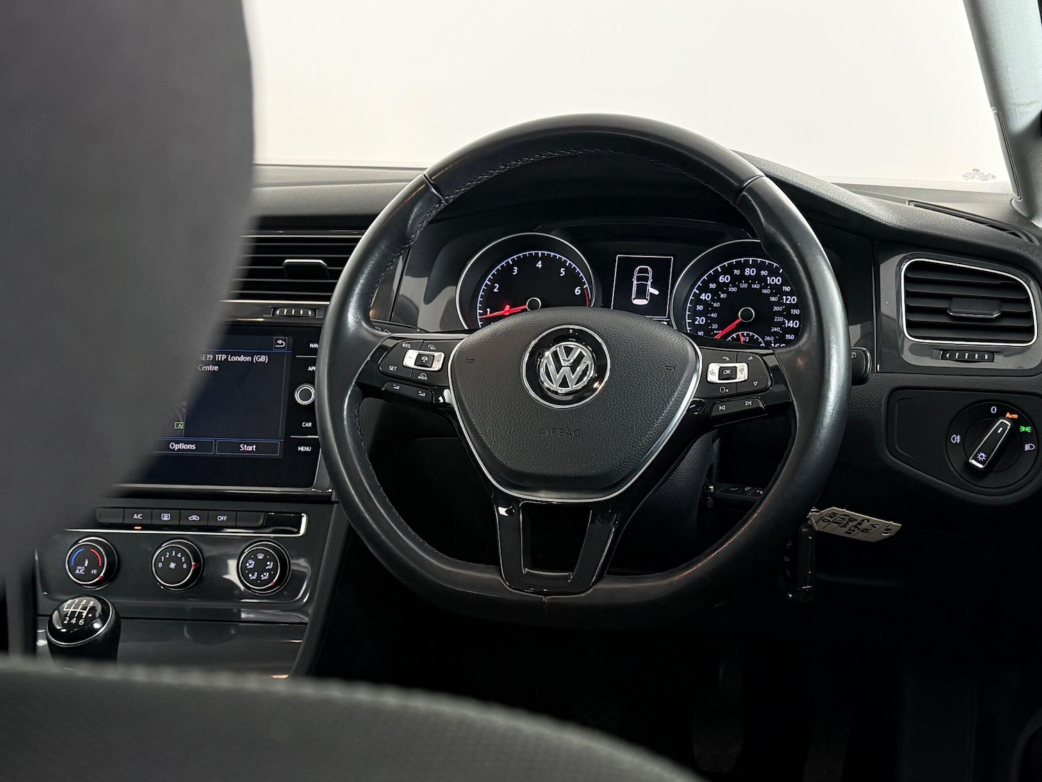 Used Volkswagen Golf 2018 for sale - 77221543: Photo 17