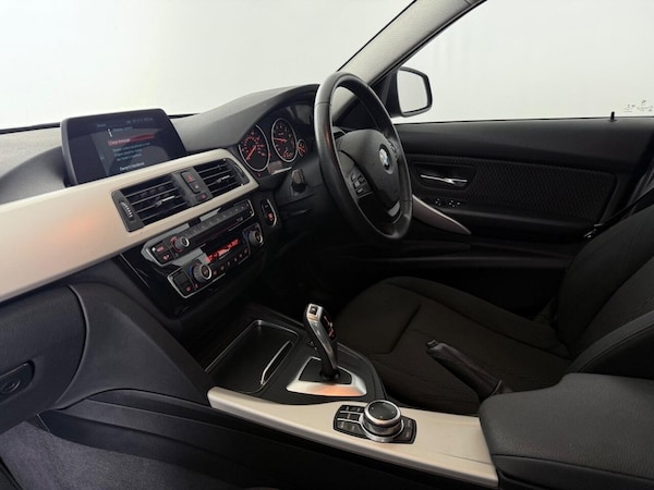 Used BMW 3 Series 2018 for sale - 76074171: Photo 22