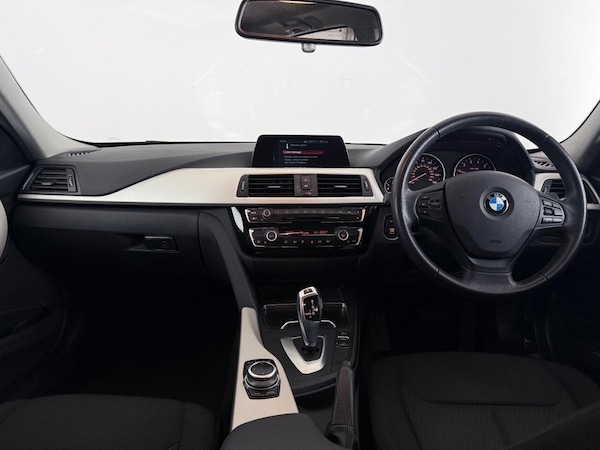 Used BMW 3 Series 2018 for sale - 76074171: Photo 23