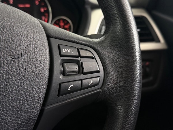 Used BMW 3 Series 2018 for sale - 76074171: Photo 26