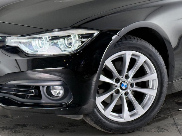 Used BMW 3 Series 2018 for sale - 76074171: Photo 39