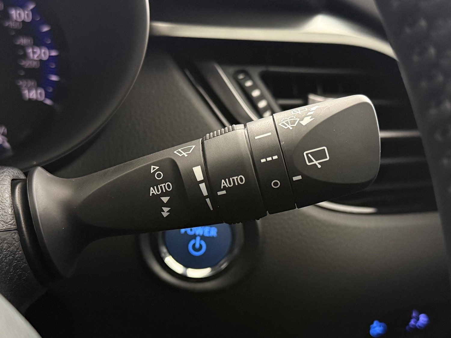 Used Toyota C-HR 2022 for sale - 77332109: Photo 20