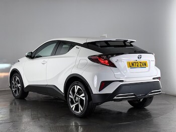 Used Toyota C-HR 2022 for sale - 77332109: Photo