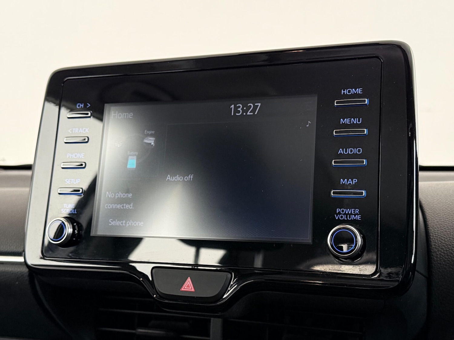 Used Toyota Yaris 2021 for sale - 77182940: Photo 21