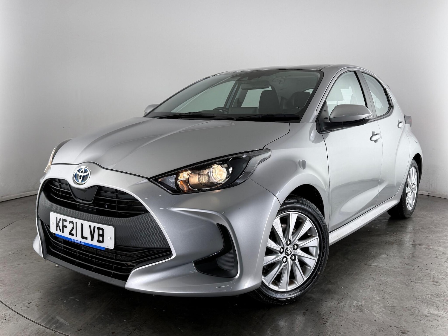 Used Toyota Yaris 2021 for sale - 77182940: Photo 29
