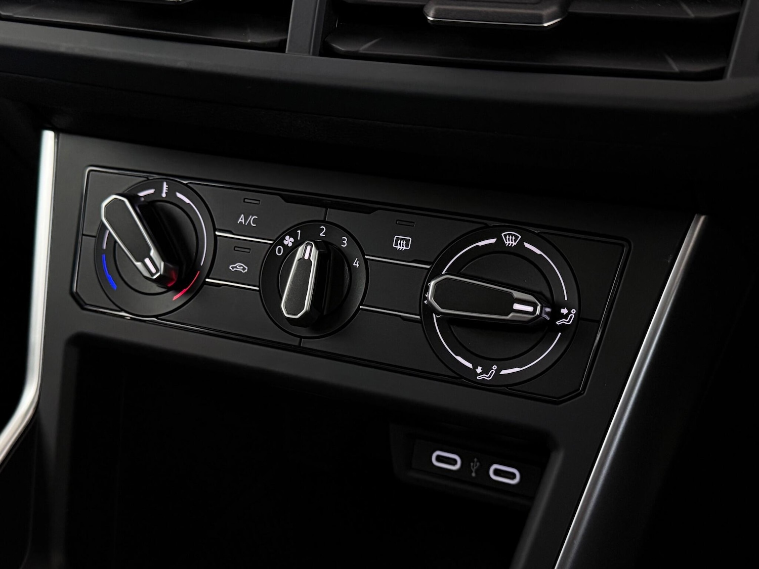 Used Volkswagen Polo 2023 for sale - 77217243: Photo 35