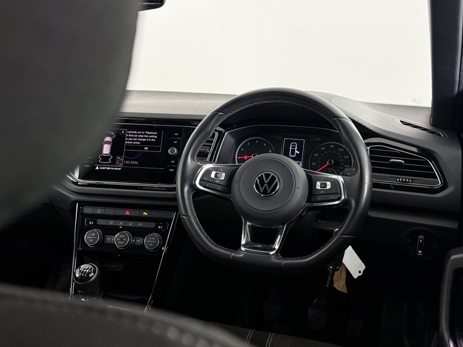 Used Volkswagen T-Roc 2022 for sale - 77543462: Photo 16