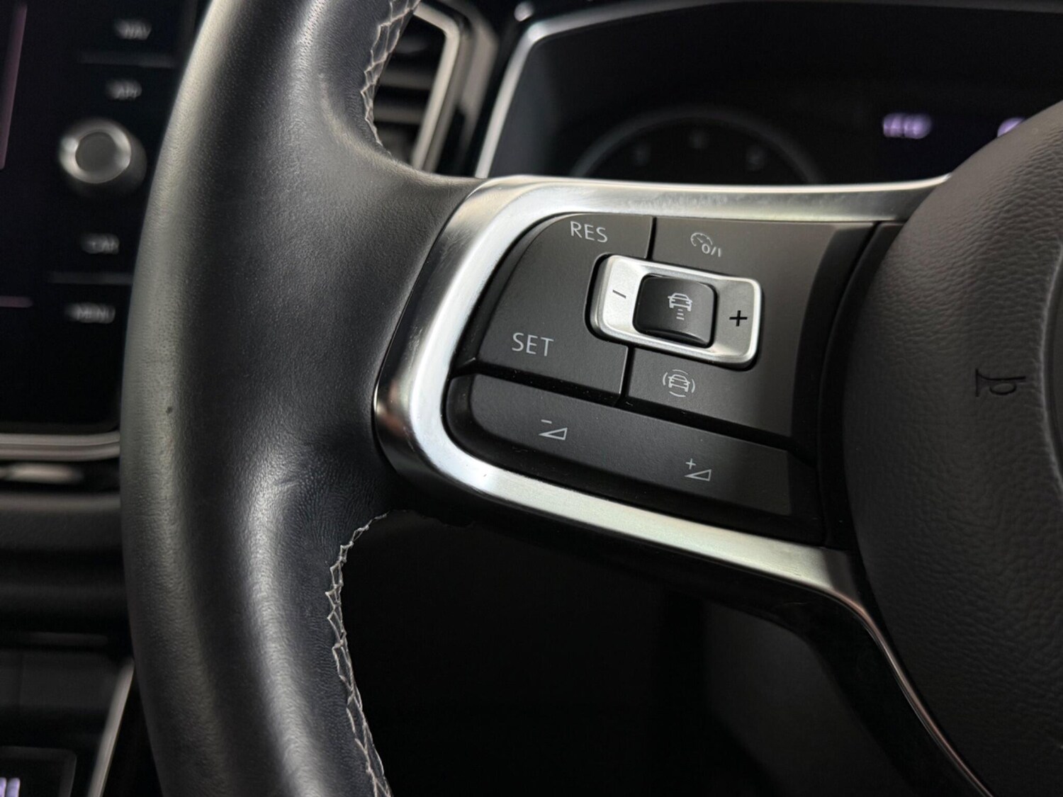 Used Volkswagen T-Roc 2022 for sale - 77543462: Photo 17