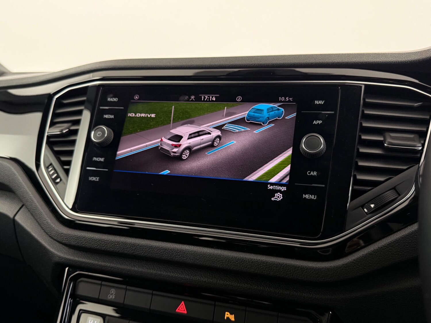 Used Volkswagen T-Roc 2022 for sale - 77543462: Photo 27