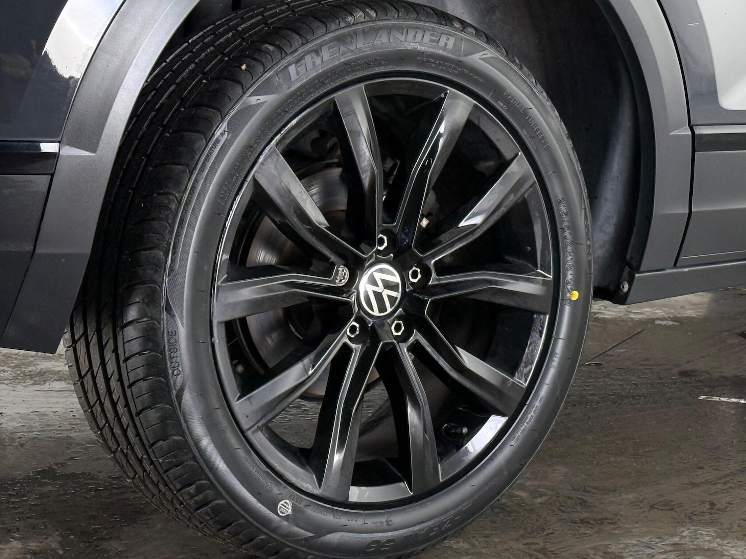 Used Volkswagen T-Roc 2022 for sale - 77543462: Photo 9