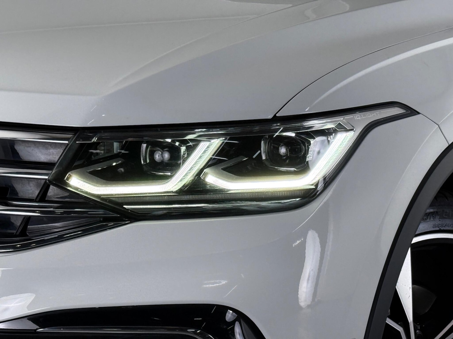 Used Volkswagen Tiguan 2021 for sale - 77268256: Photo 7