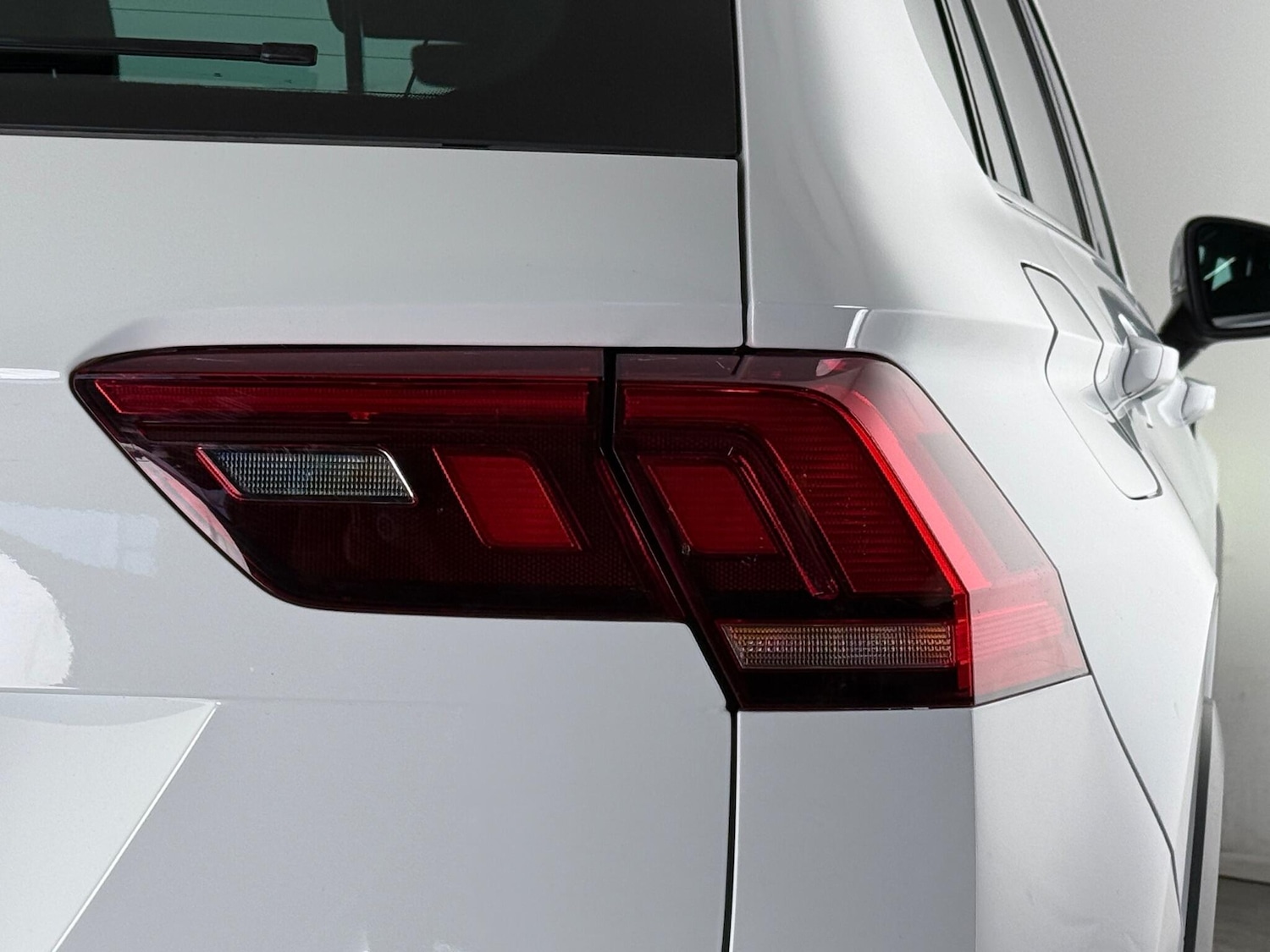 Used Volkswagen Tiguan 2021 for sale - 77268256: Photo 8