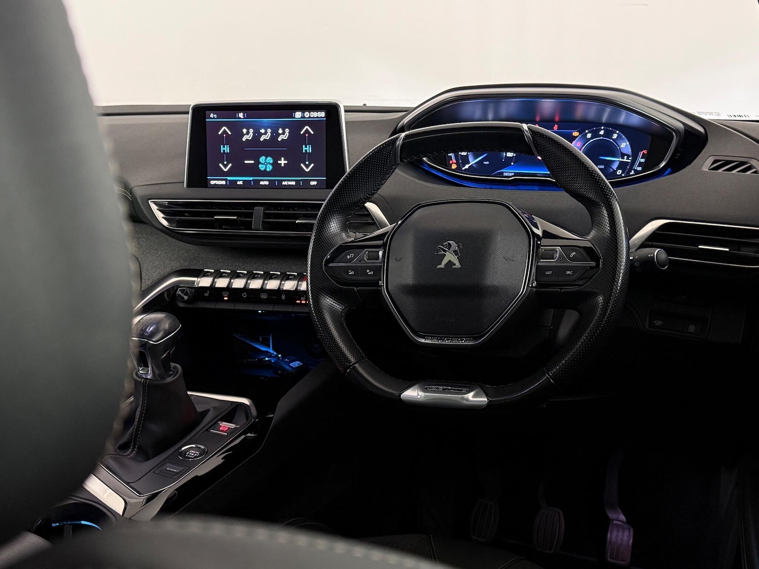 Used Peugeot 5008 2020 for sale - 77222421: Photo 14