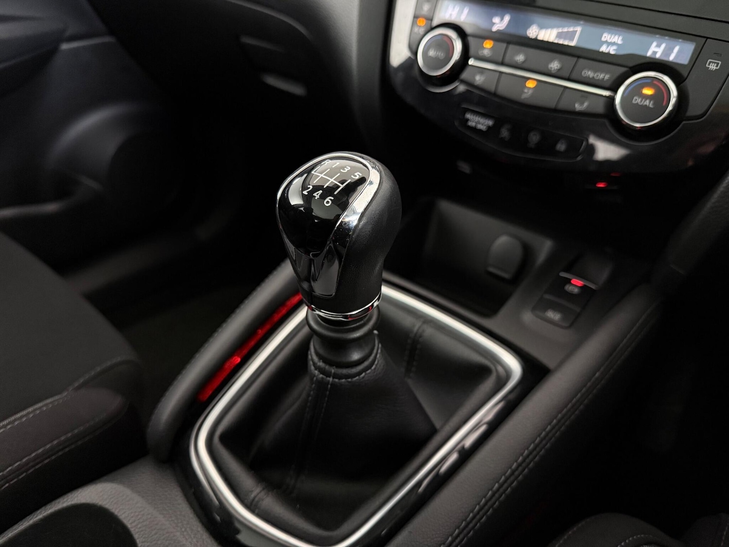 Used Nissan Qashqai 2018 for sale - 76467401: Photo 35