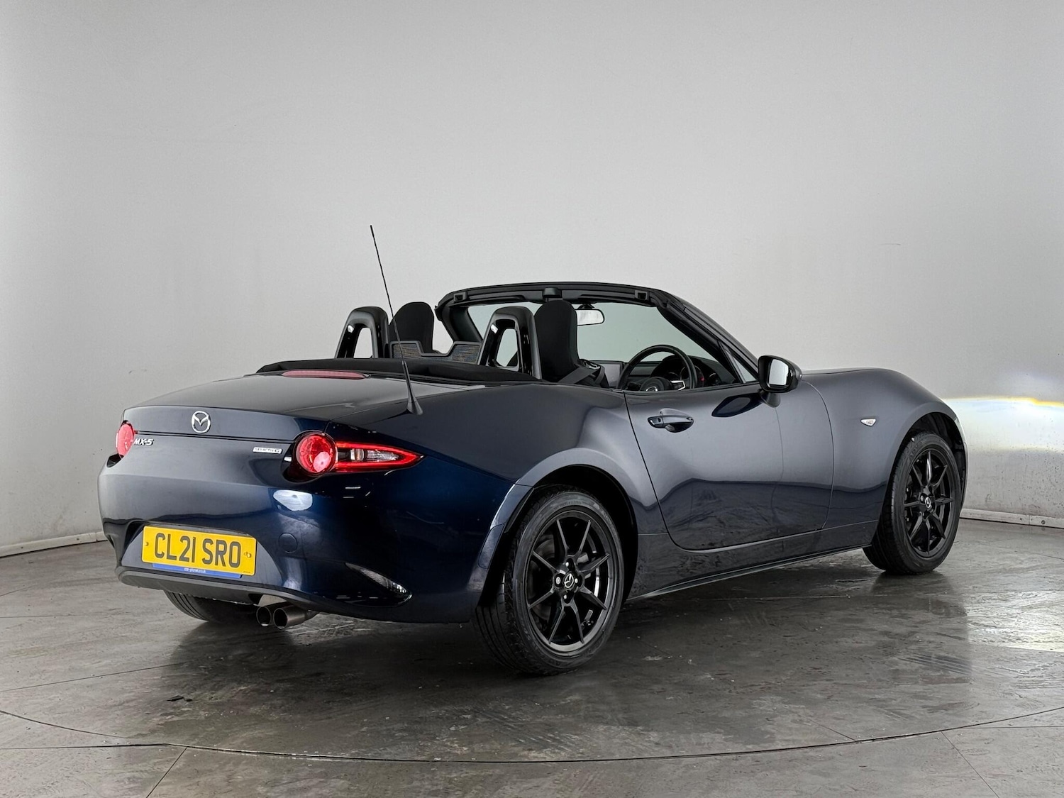 Used Mazda MX-5 2021 for sale - 77182515: Photo 3