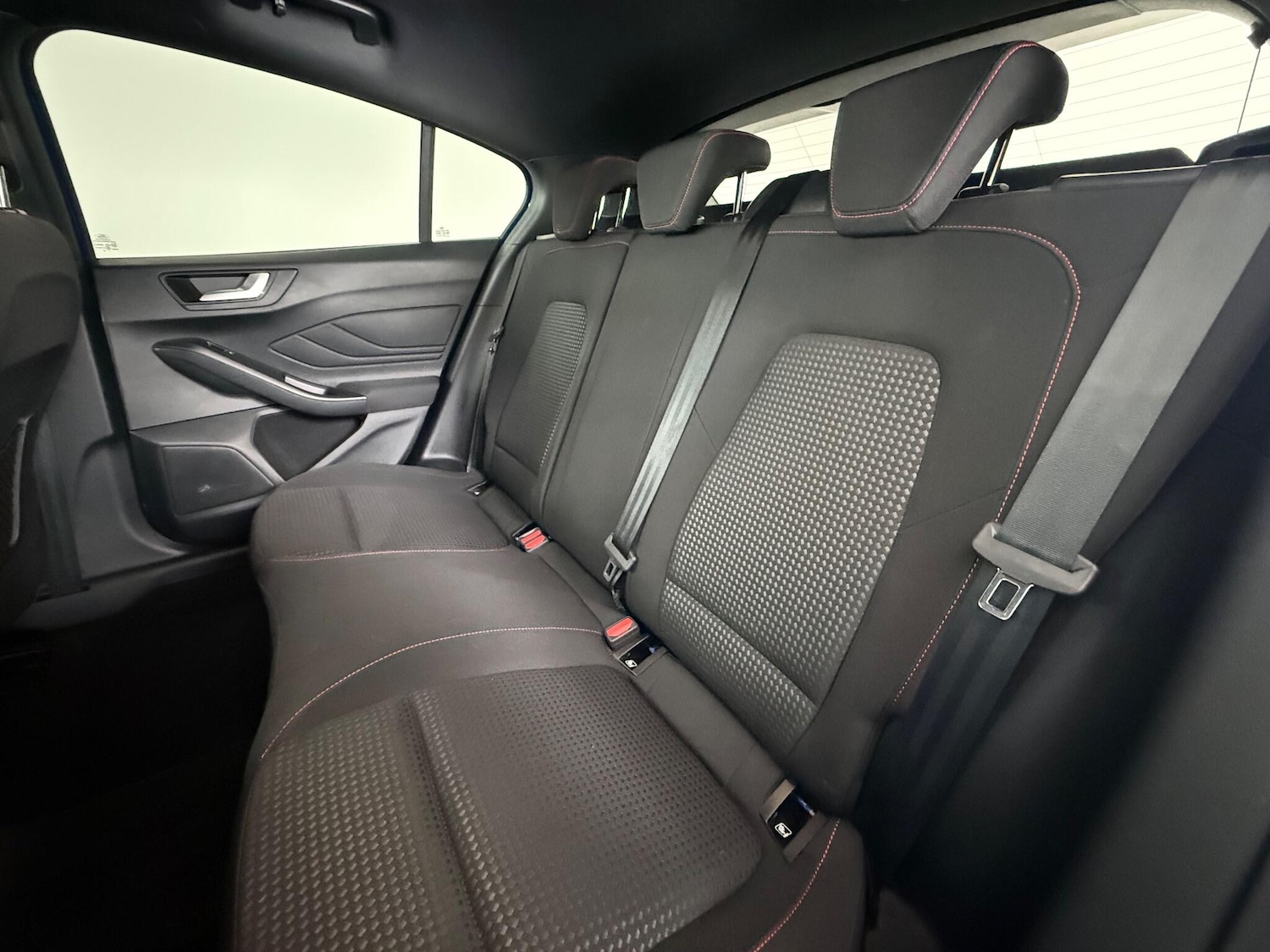 Used Ford Focus 2023 for sale - 76467104: Photo 18