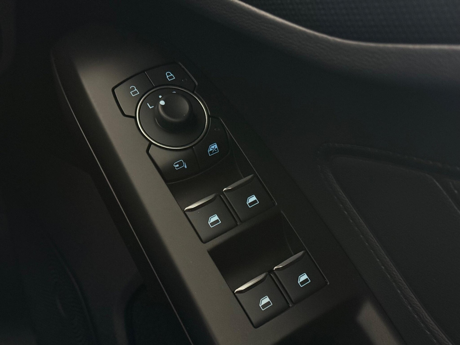 Used Ford Focus 2023 for sale - 76467104: Photo 21