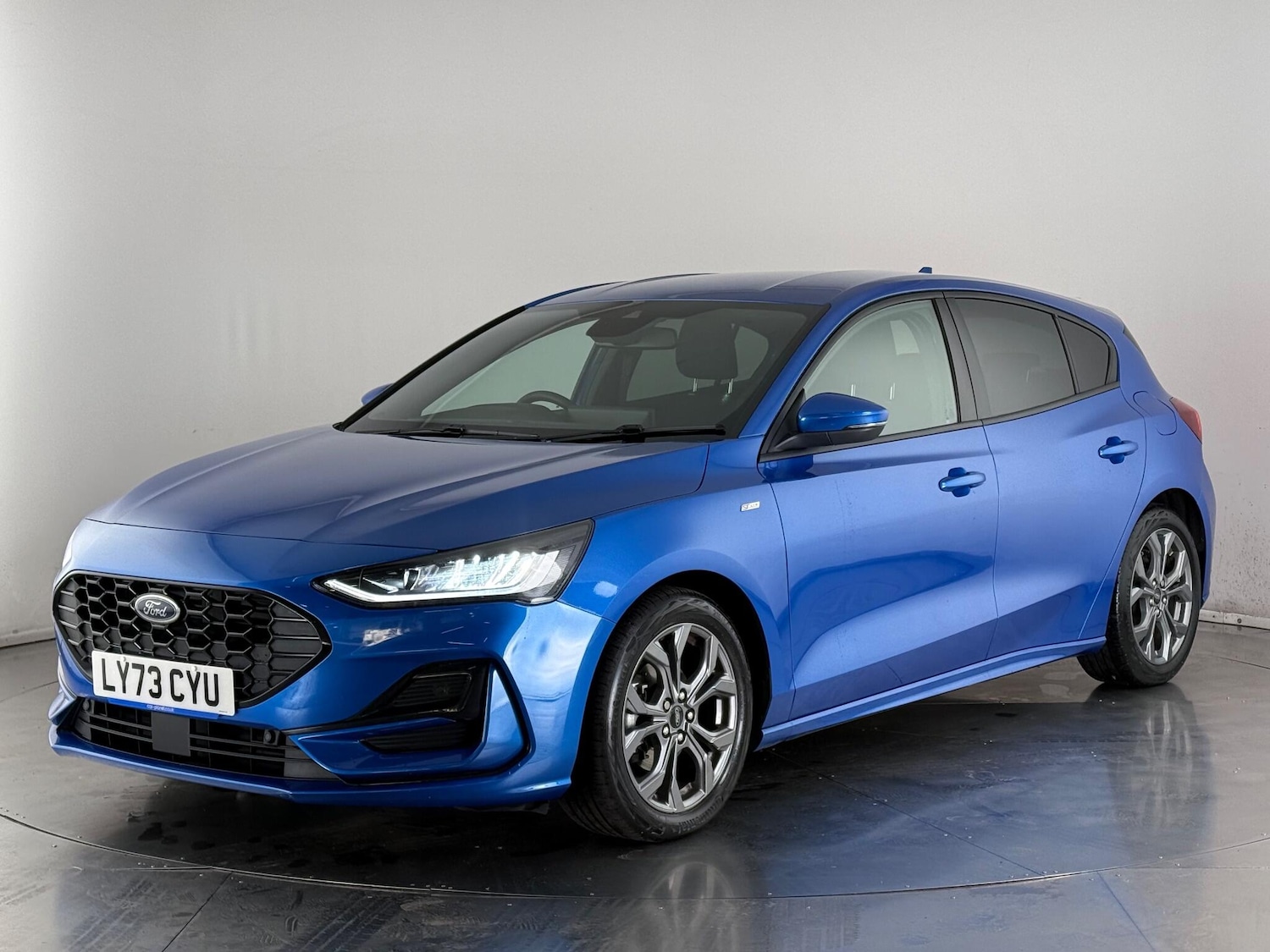 Used Ford Focus 2023 for sale - 76467104: Photo 3