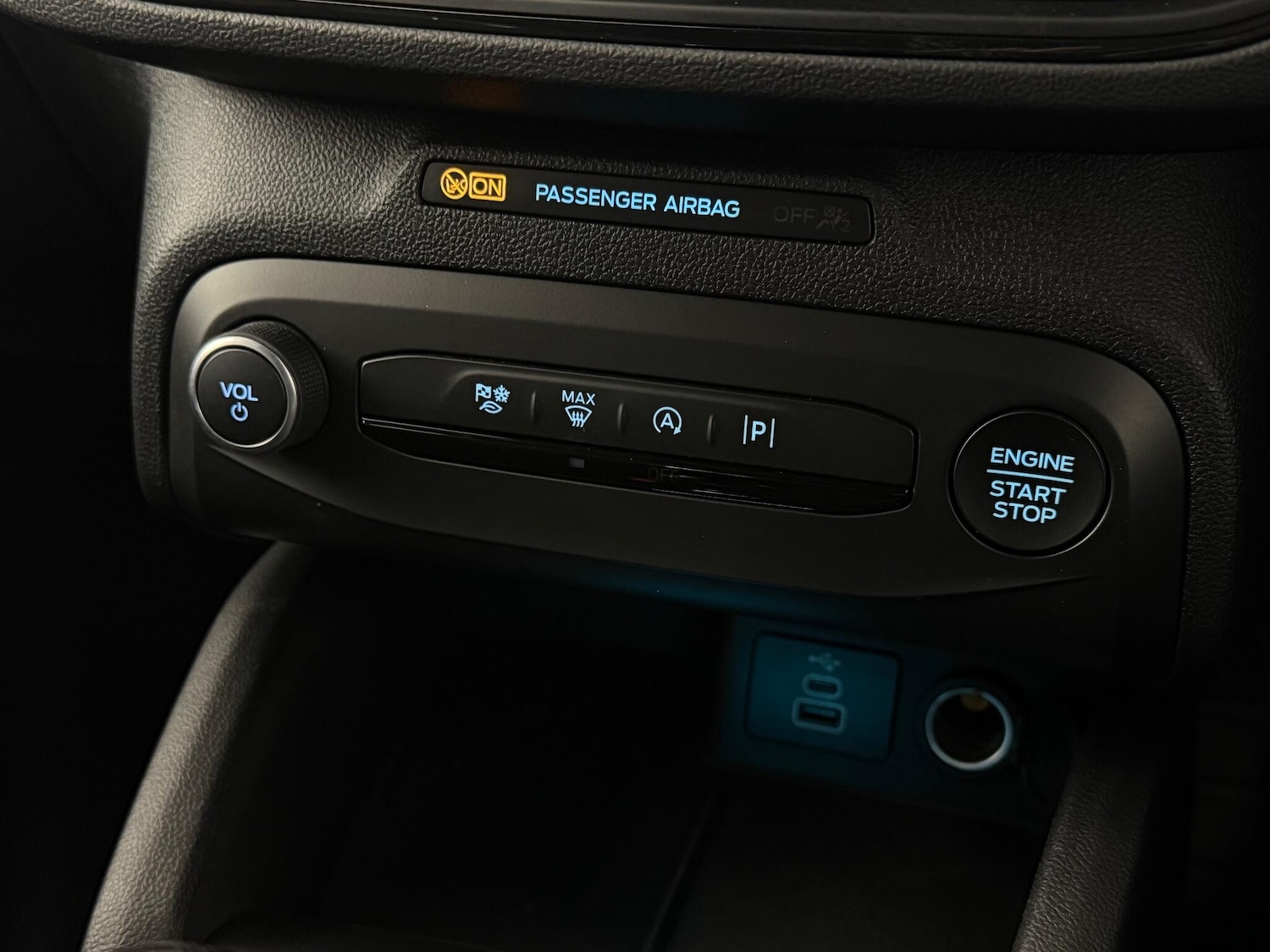 Used Ford Focus 2023 for sale - 76467104: Photo 42