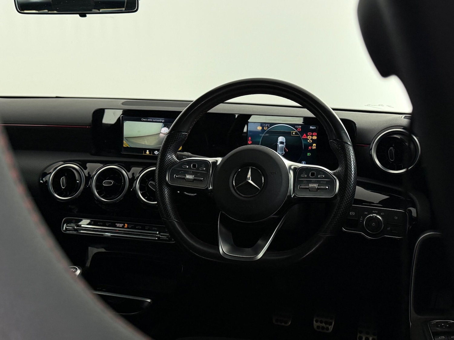 Used Mercedes-Benz A-Class 2019 for sale - 76466742: Photo 22