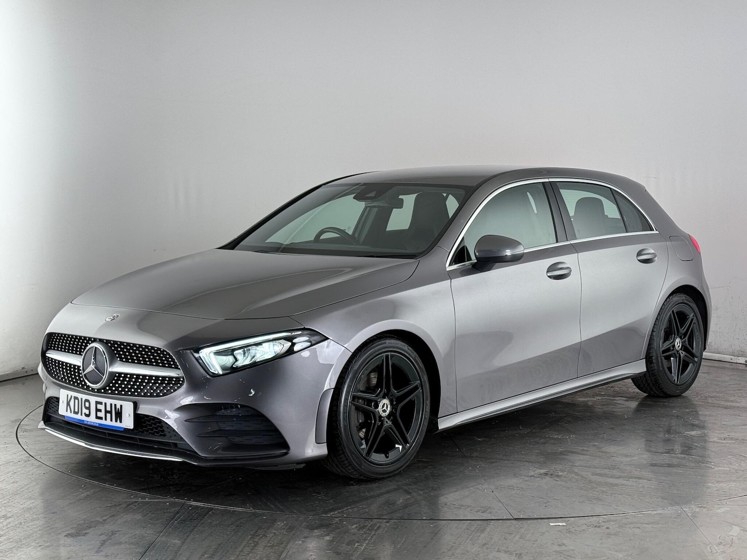 Used Mercedes-Benz A-Class 2019 for sale - 76466742: Photo 3