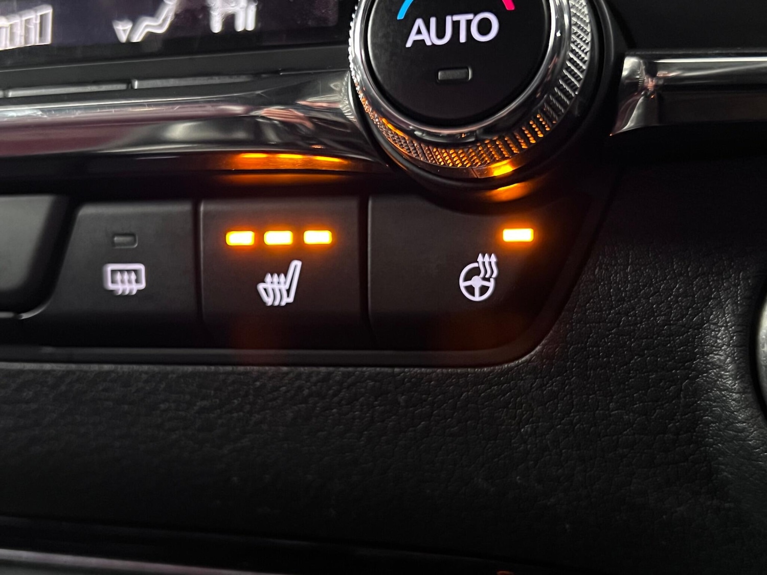 Used Mazda Mazda3 2020 for sale - 77244078: Photo 39