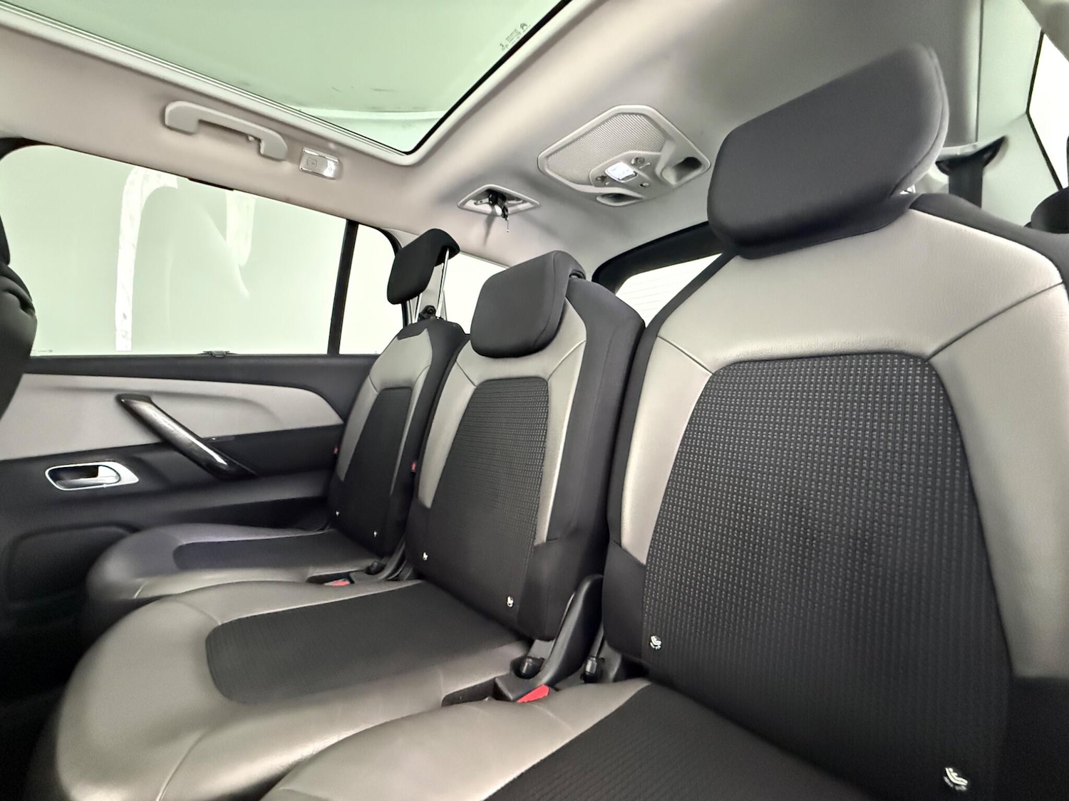 Used Citroen Grand C4 Picasso 2017 for sale - 78065049: Photo 12