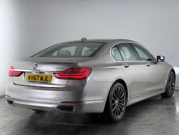 Used BMW 7 Series 2017 for sale - 77246073: Photo