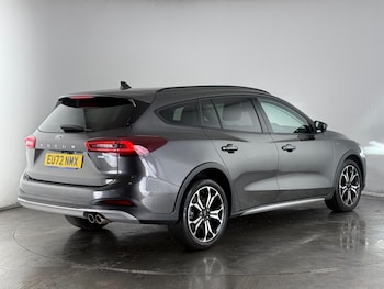 Used Ford Focus 2022 for sale - 77260377: Photo