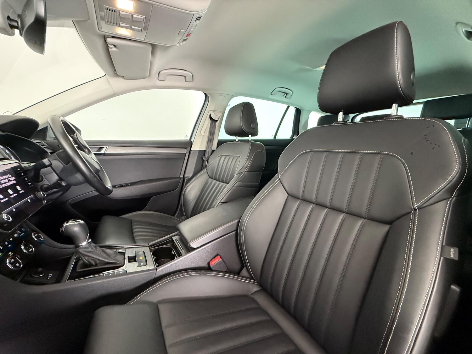 Used Skoda Superb 2021 for sale - 77575467: Photo 14