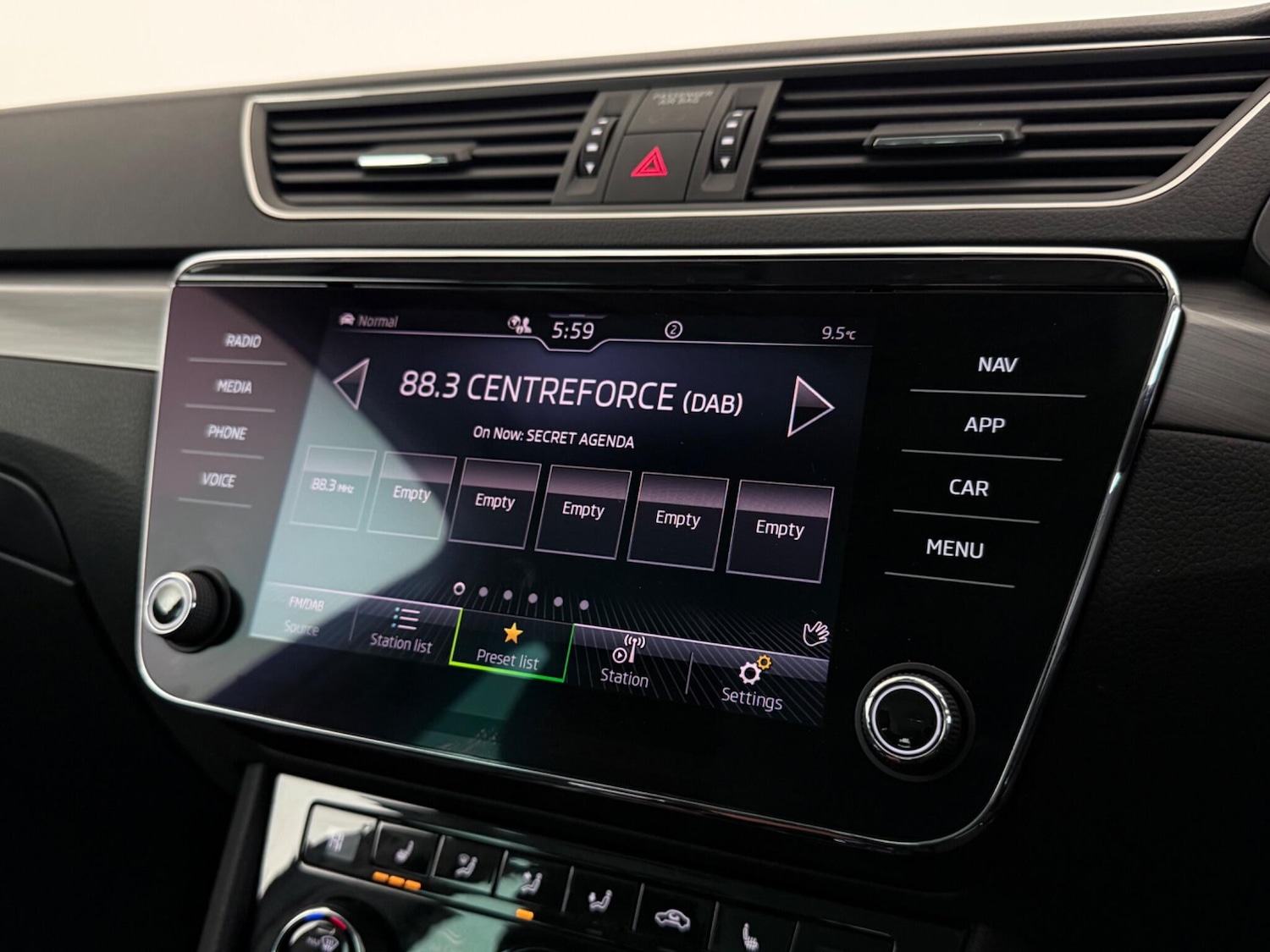 Used Skoda Superb 2021 for sale - 77575467: Photo 26