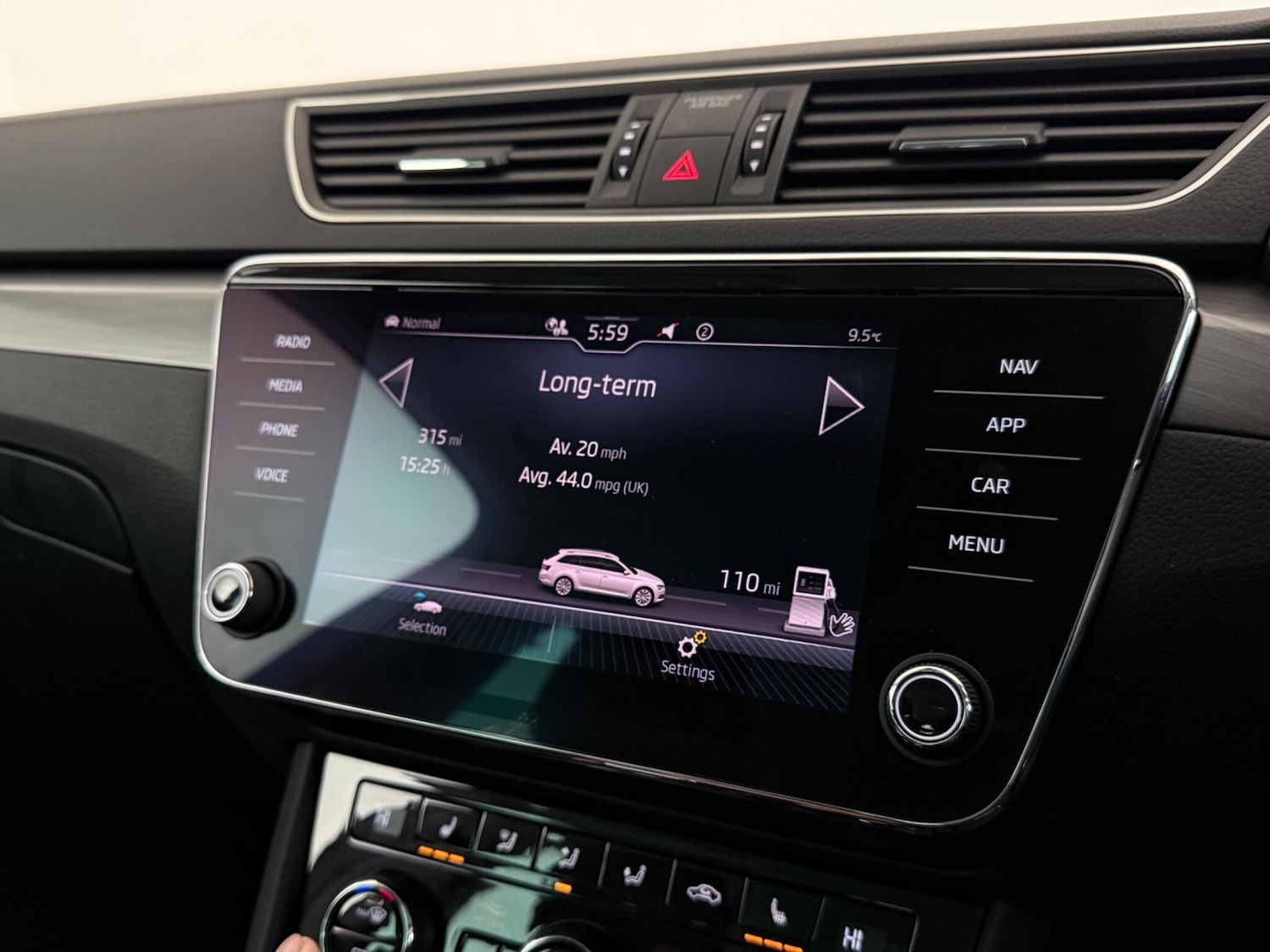 Used Skoda Superb 2021 for sale - 77575467: Photo 31