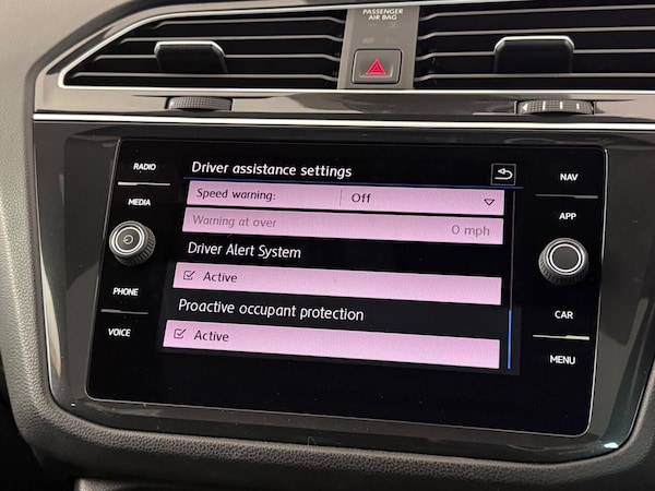 Used Volkswagen Tiguan 2020 for sale - 76148028: Photo 40