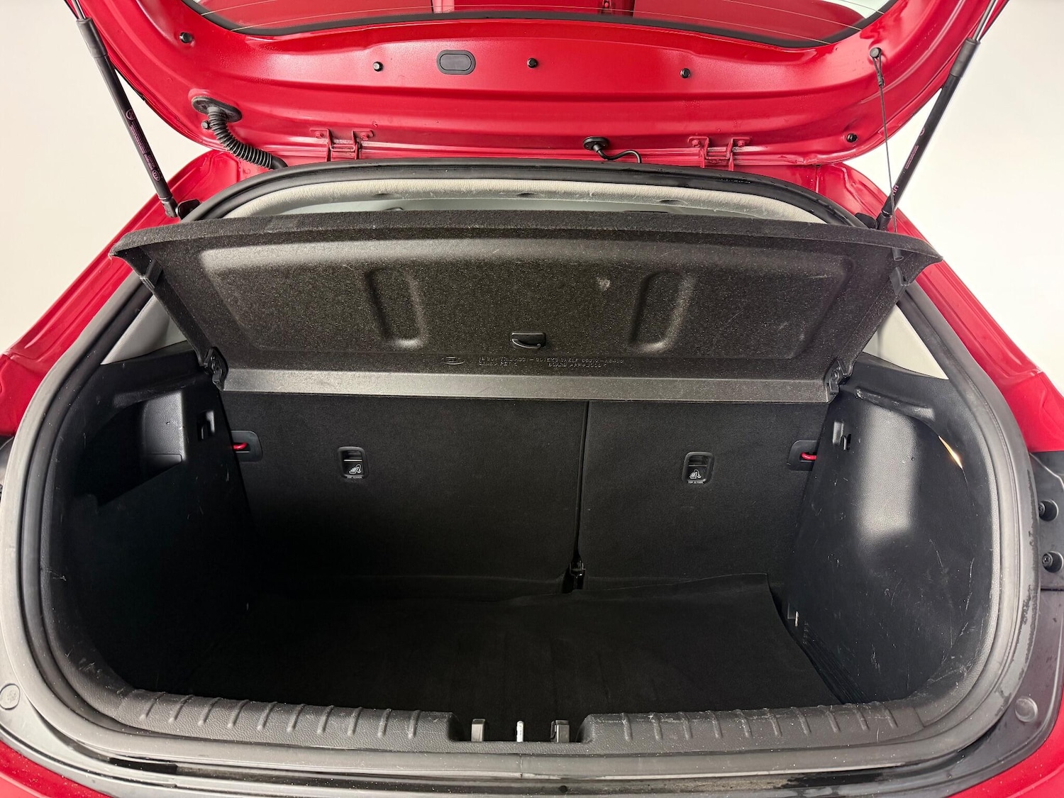 Used Kia Stonic 2019 for sale - 77081967: Photo 12