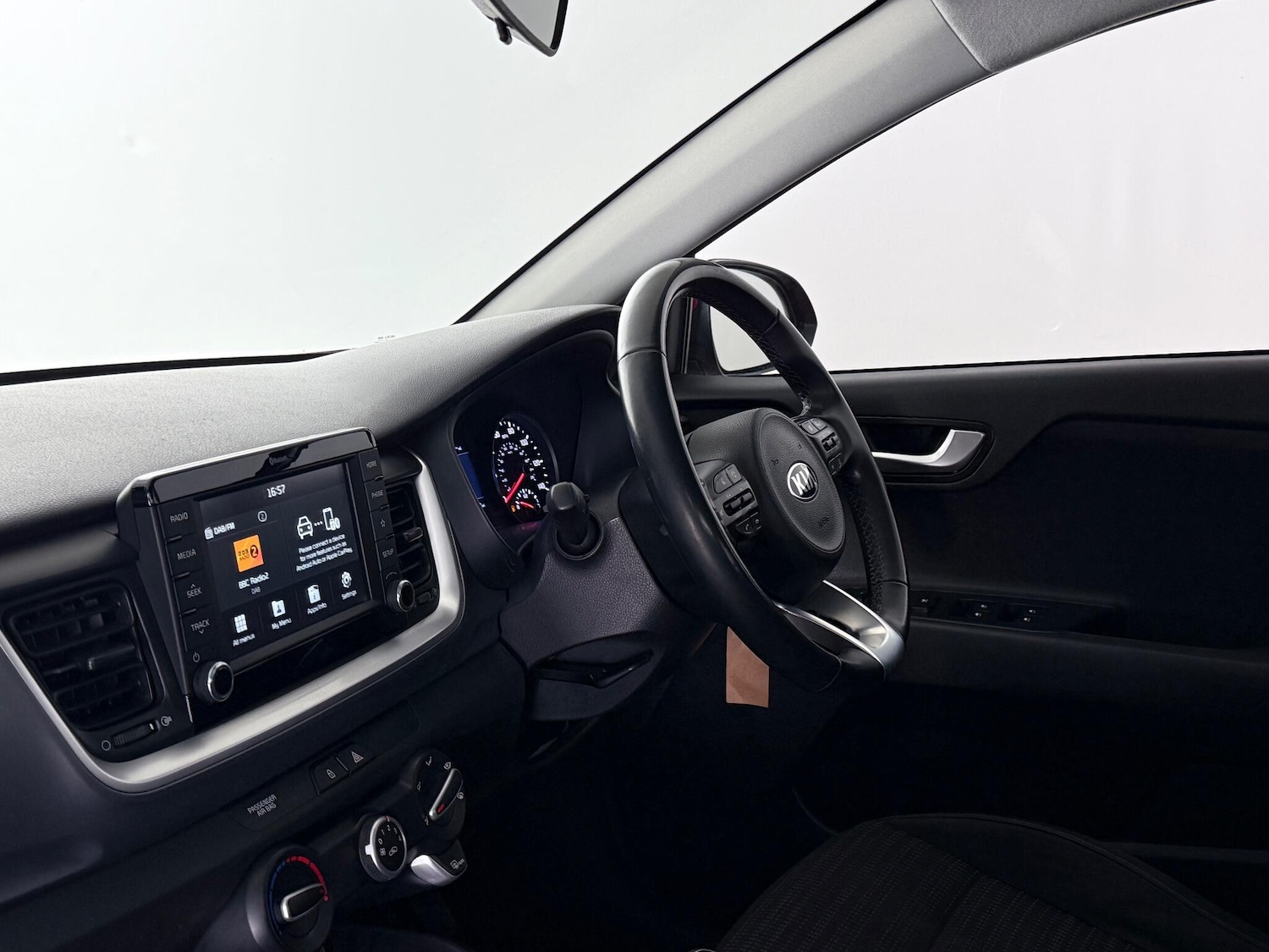 Used Kia Stonic 2019 for sale - 77081967: Photo 17