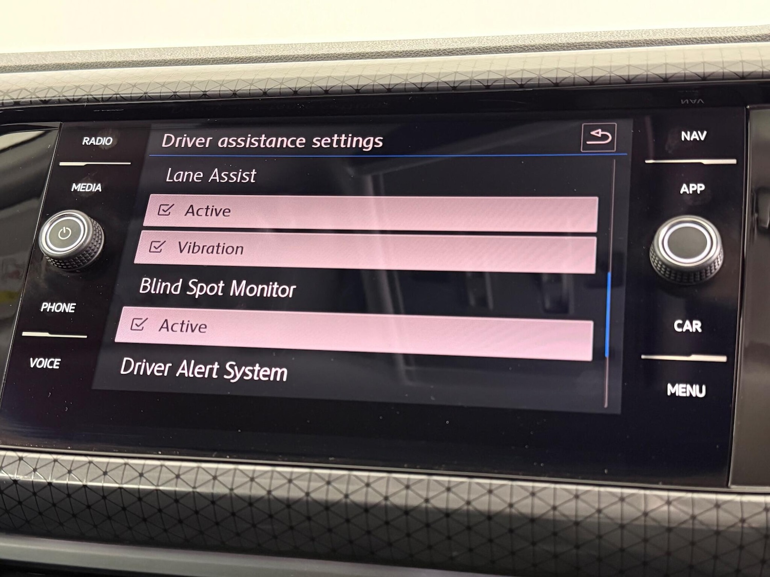 Used Volkswagen T-Cross 2020 for sale - 77182337: Photo 29