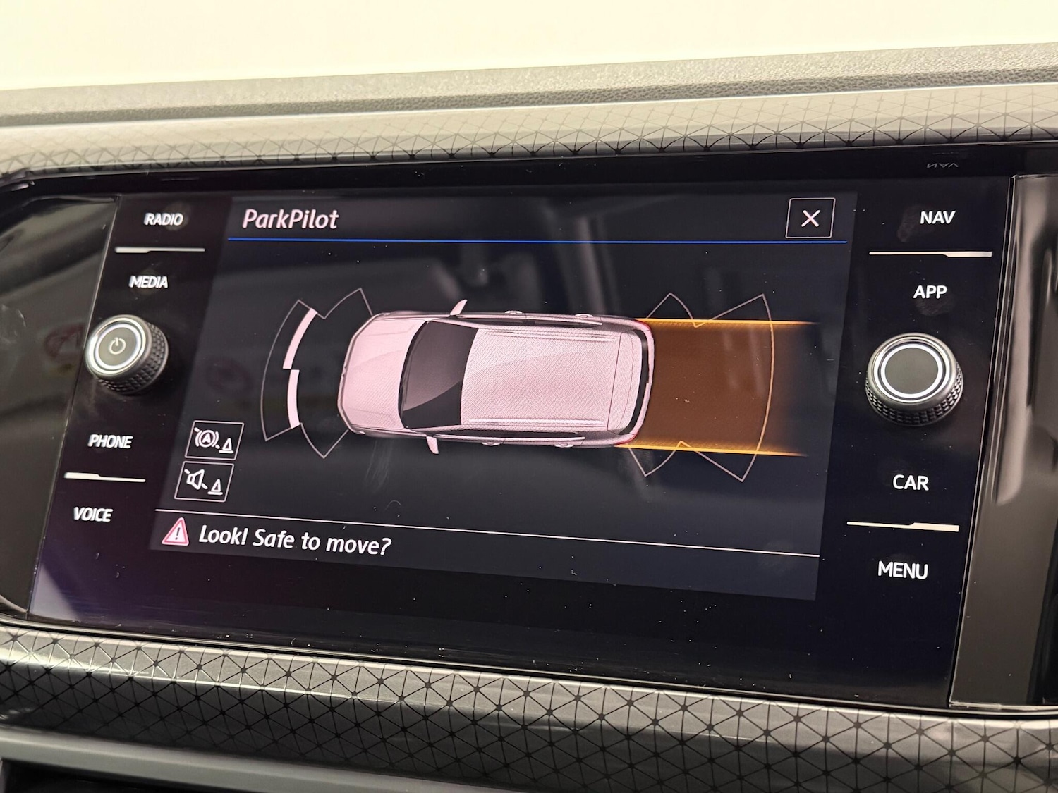 Used Volkswagen T-Cross 2020 for sale - 77182337: Photo 31