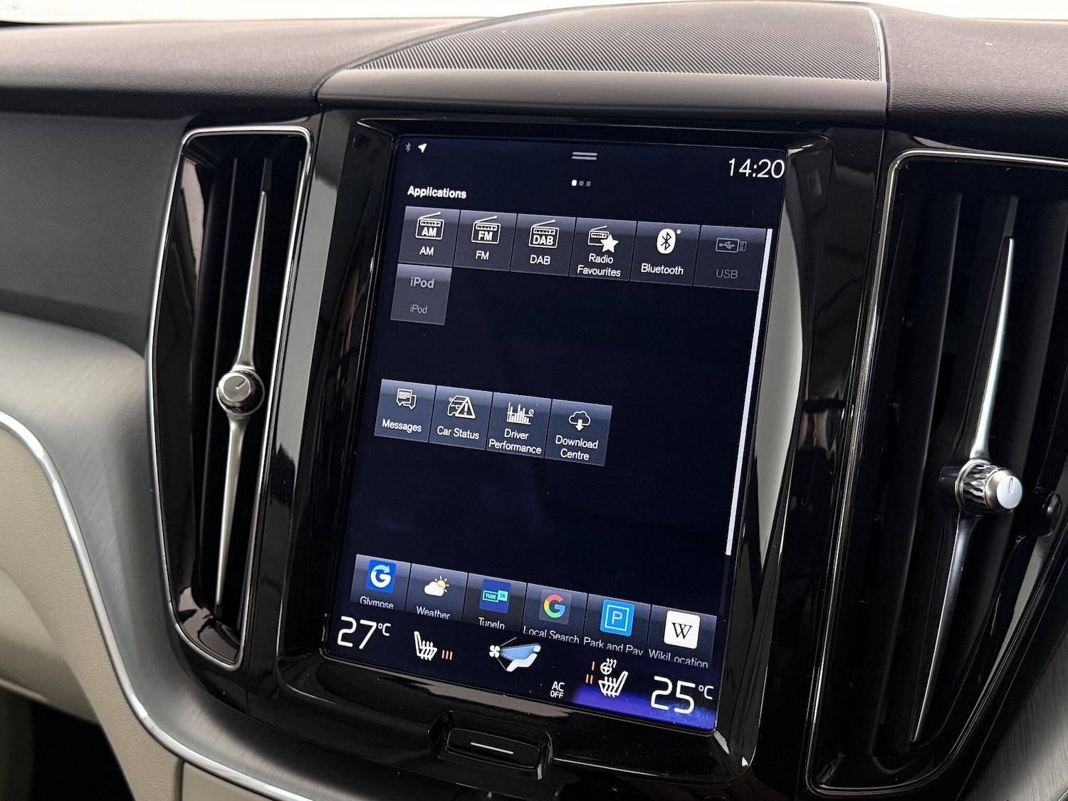 Used Volvo XC60 2017 for sale - 76666517: Photo 37