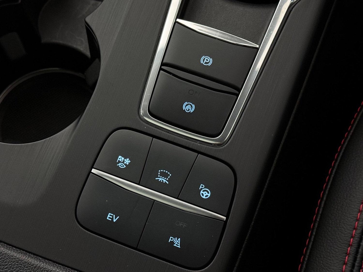 Used Ford Kuga 2023 for sale - 76467409: Photo 48