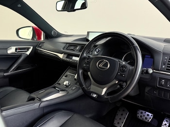 Used Lexus CT 2017 for sale - 79366525: Photo