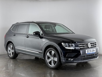Used Volkswagen Tiguan Allspace 2019 for sale - 77840119: Photo