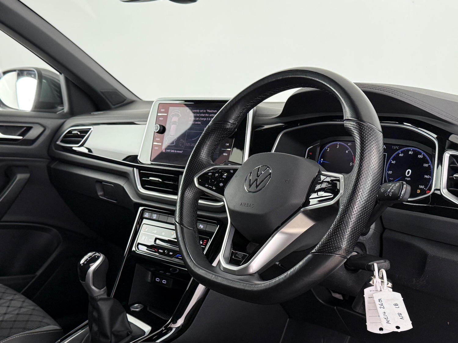 Used Volkswagen T-Roc 2022 for sale - 77280064: Photo 15