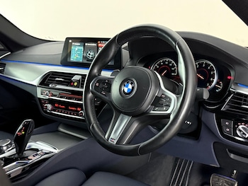 Used BMW 5 Series 2017 for sale - 79189217: Photo
