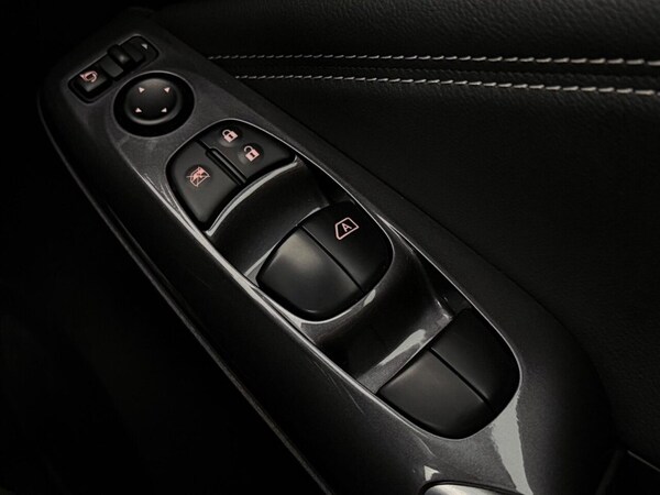 Used Nissan Juke 2023 for sale - 76280040: Photo 37
