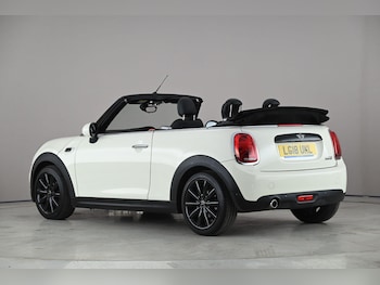 Used MINI Convertible 2018 for sale - 78157993: Photo