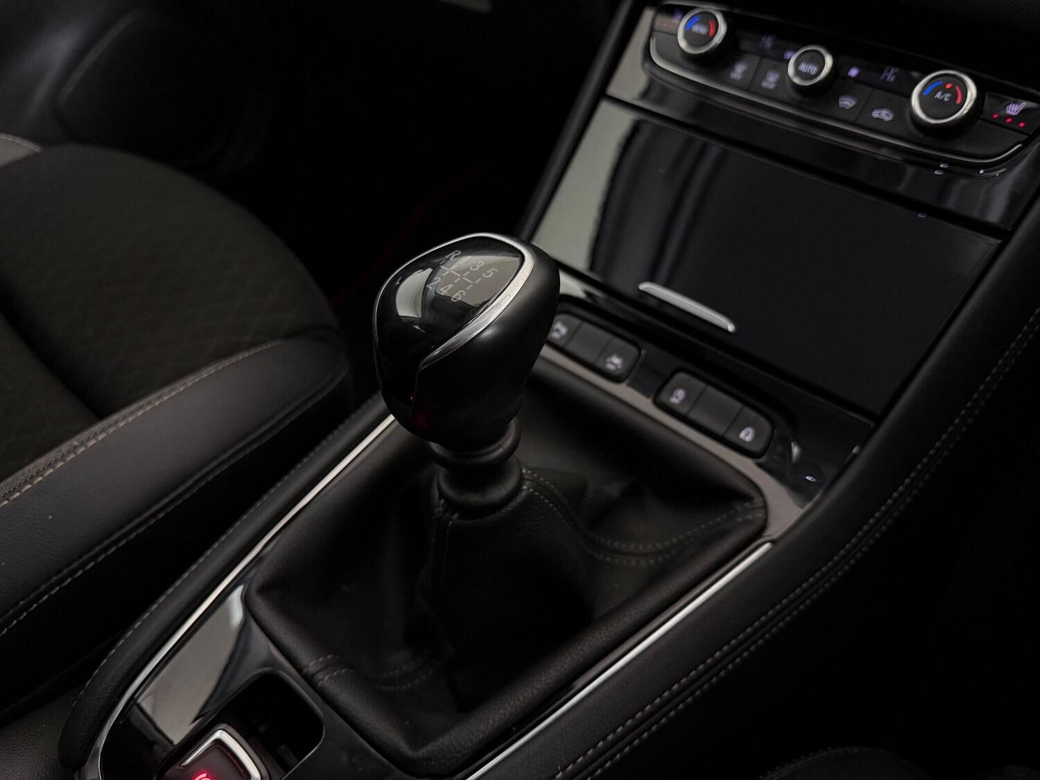 Used Vauxhall Grandland 2022 for sale - 77246245: Photo 33