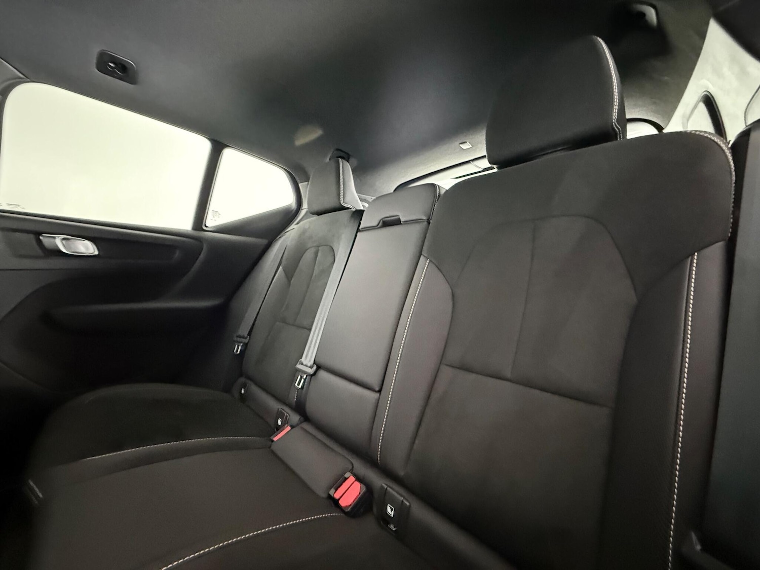 Used Volvo XC40 2024 for sale - 77182645: Photo 12