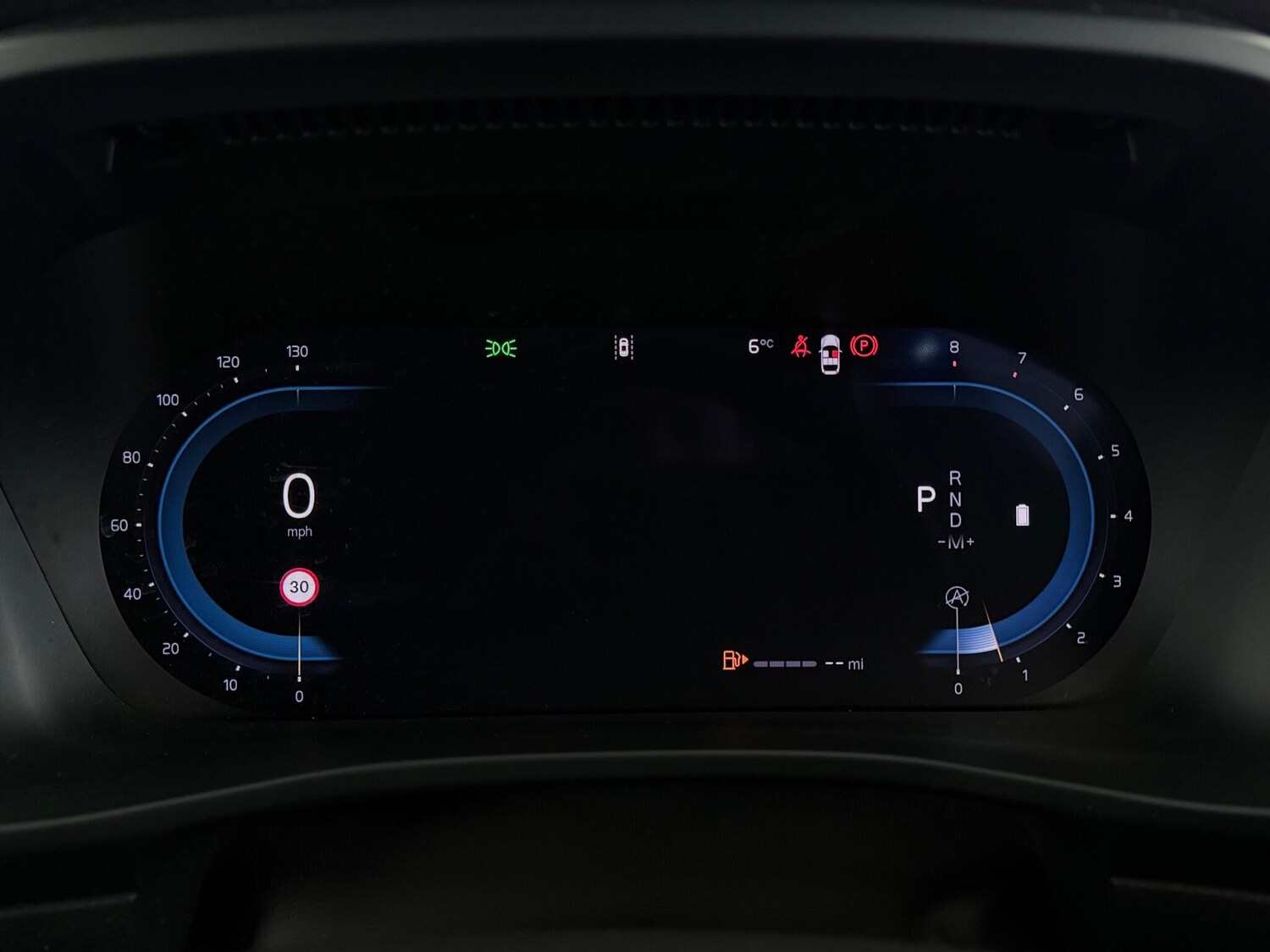 Used Volvo XC40 2024 for sale - 77182645: Photo 15