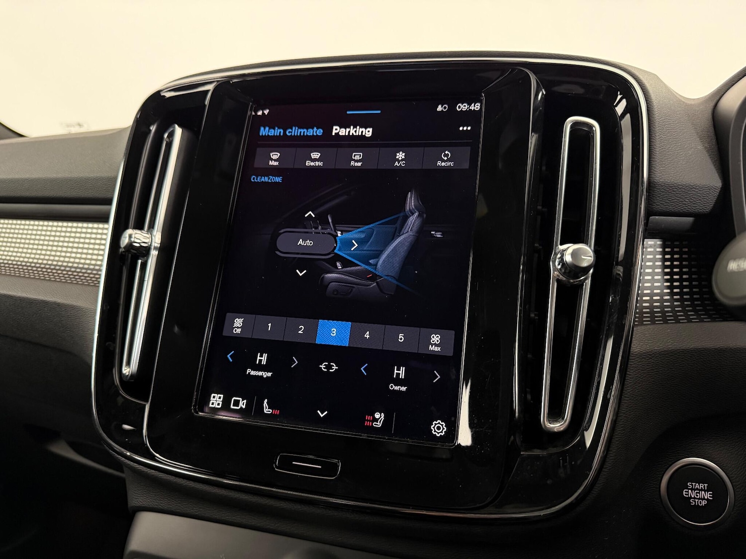 Used Volvo XC40 2024 for sale - 77182645: Photo 22