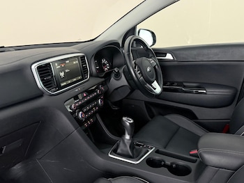 Used Kia Sportage 2019 for sale - 79013188: Photo